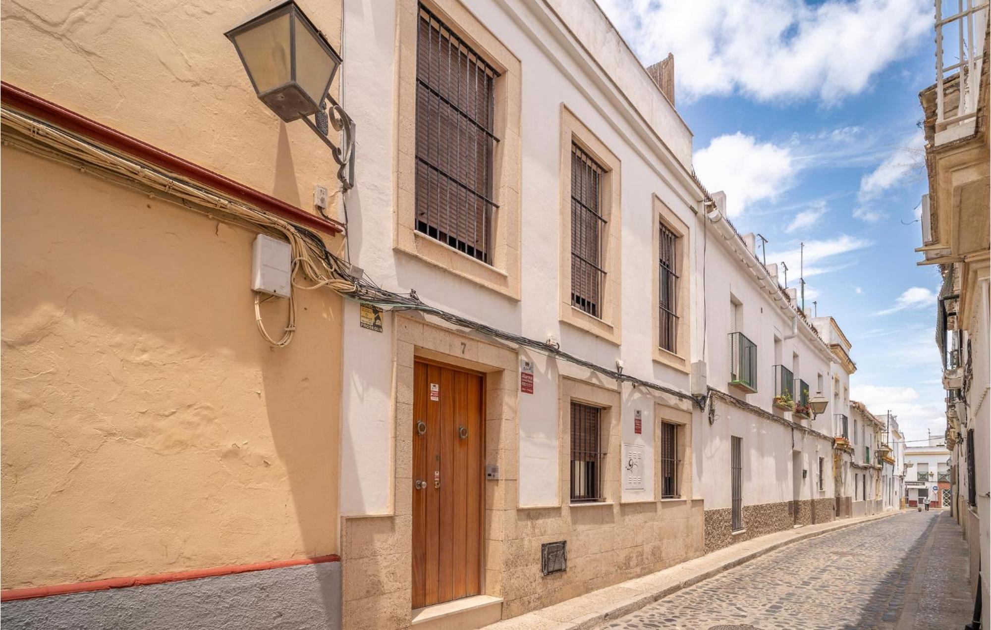 Pet Friendly Apartment In Jerez De La Frontera Eksteriør bilde