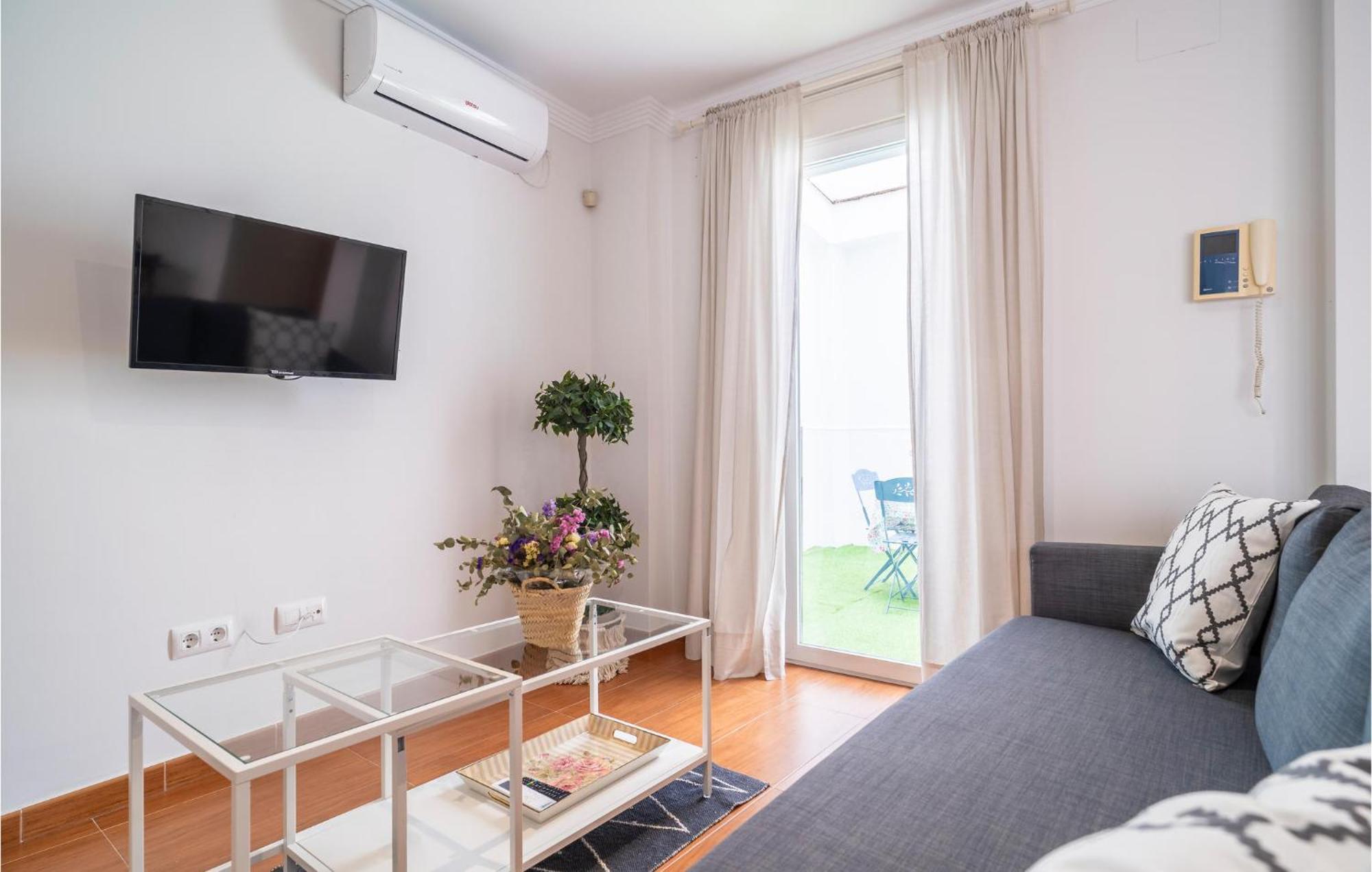 Pet Friendly Apartment In Jerez De La Frontera Eksteriør bilde